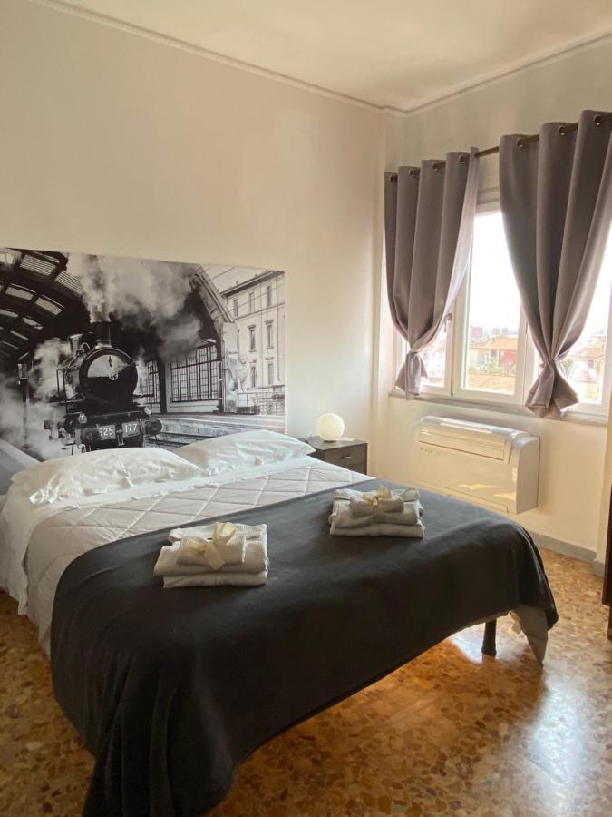 B&B Del Viaggiatore 萨尔扎纳 外观 照片