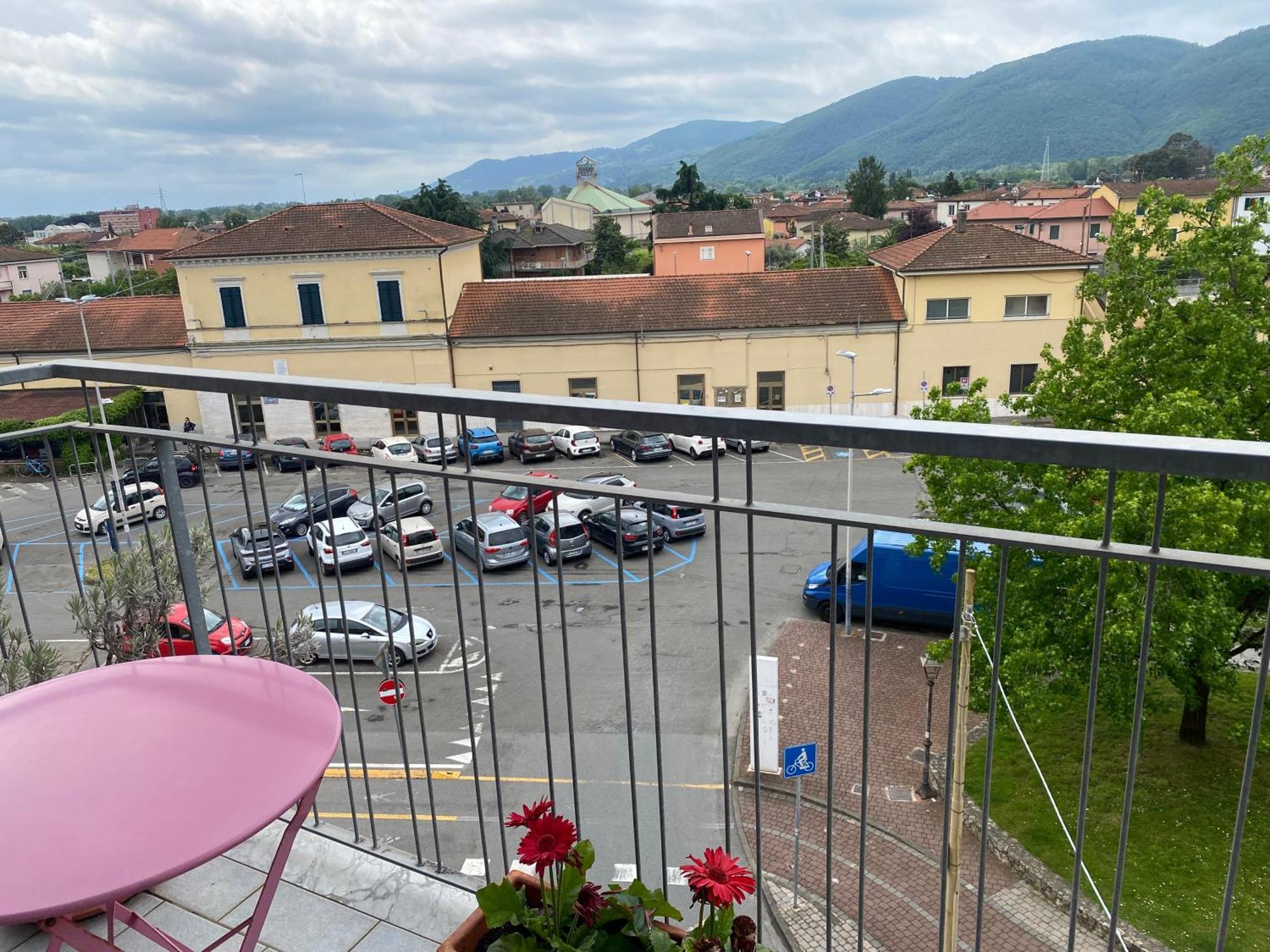 B&B Del Viaggiatore 萨尔扎纳 外观 照片