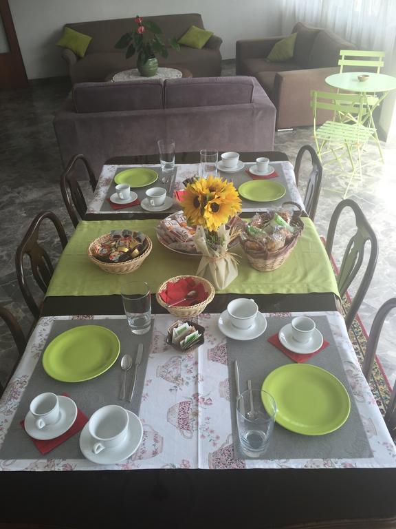 B&B Del Viaggiatore 萨尔扎纳 外观 照片
