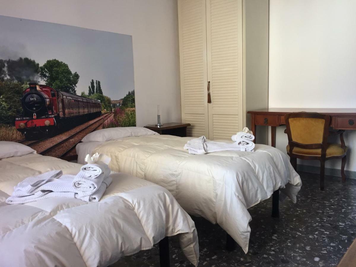 B&B Del Viaggiatore 萨尔扎纳 外观 照片